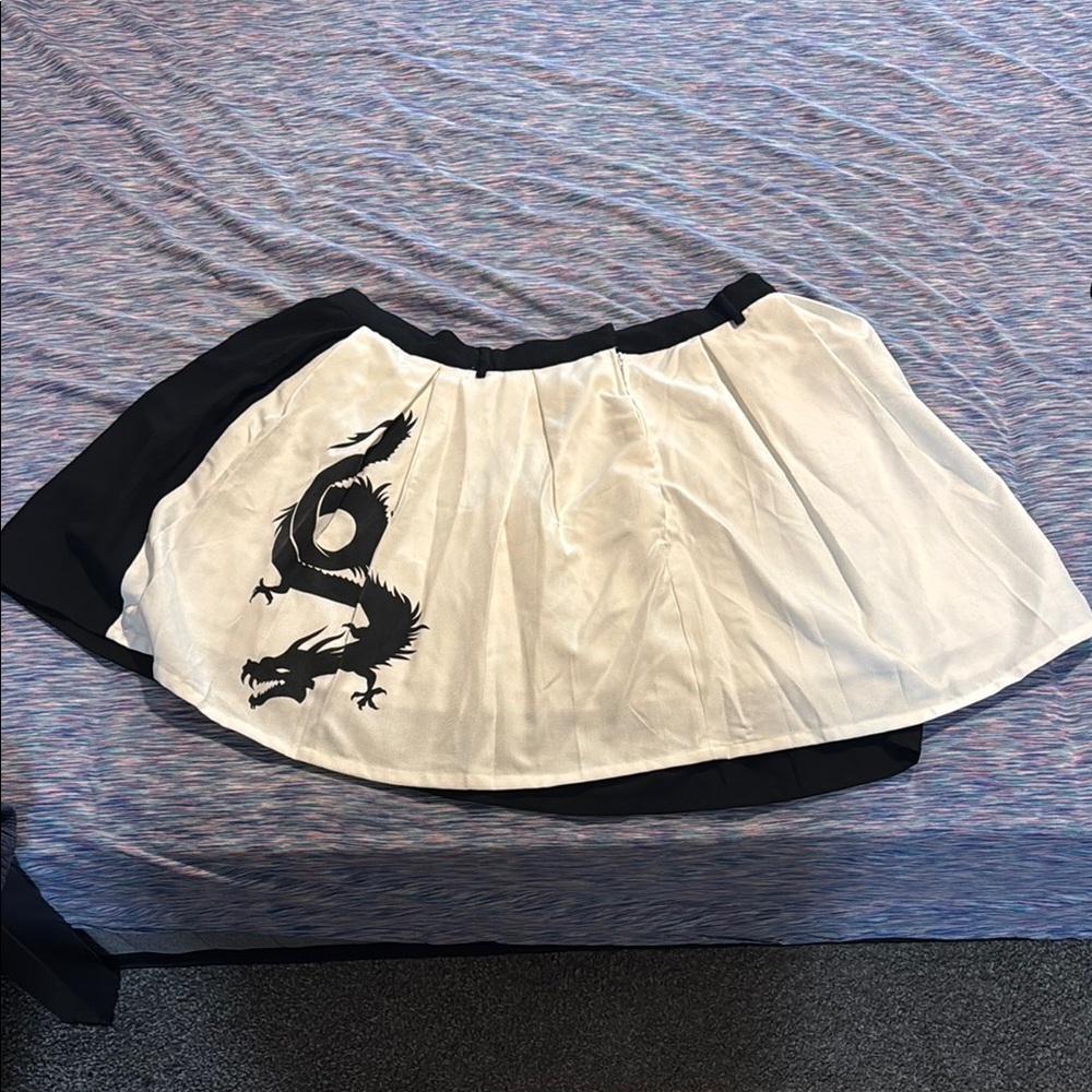 Hot Topic black and white Asymmetrical Skater Mini Skirt